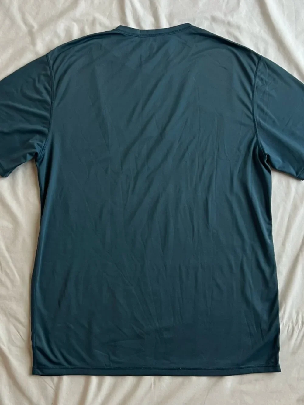 Quiksilver Blue Short-Sleeve UPF 50 Sun Tee Rash Guard - Men's Large